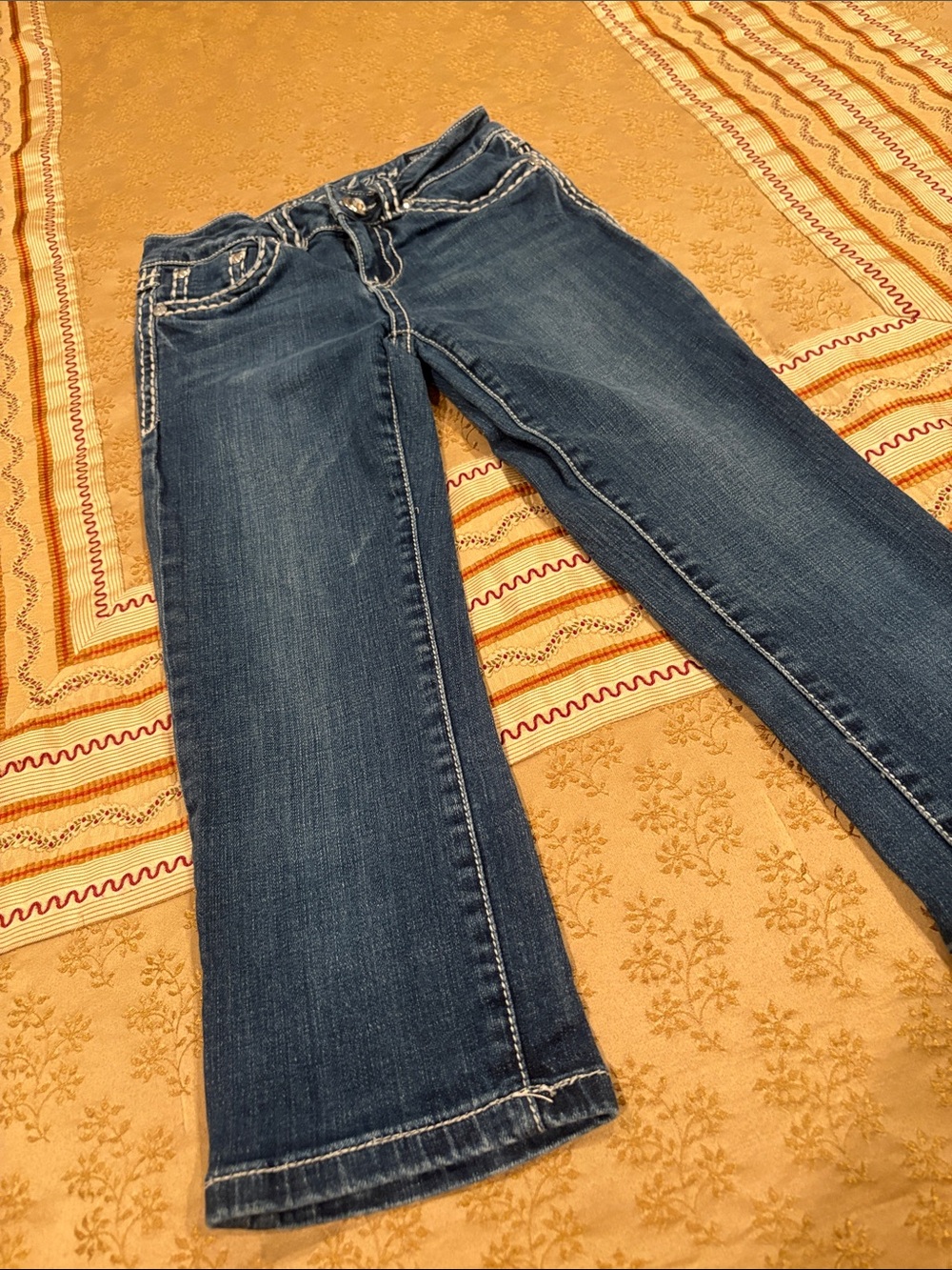 L.A. idol Dark Blue Straight Leg Capris, MANY rhinestones, Cotton Blend, Size 1